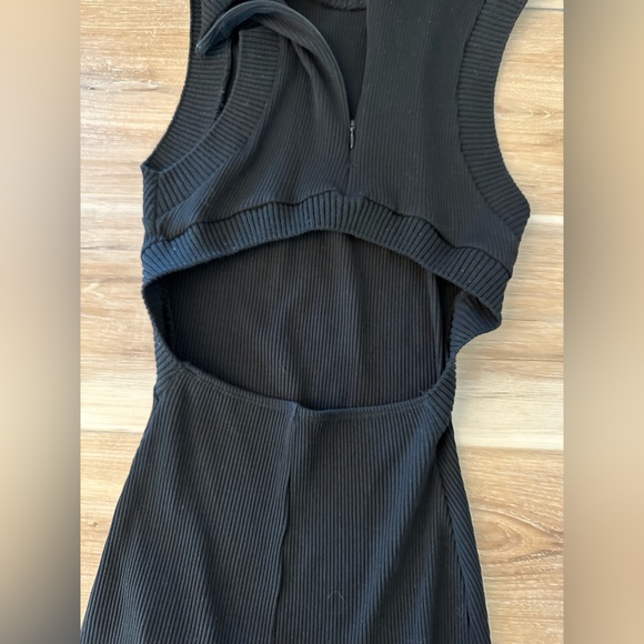 Zara Ribbed Openback Romper S - Picture 6 of 7
